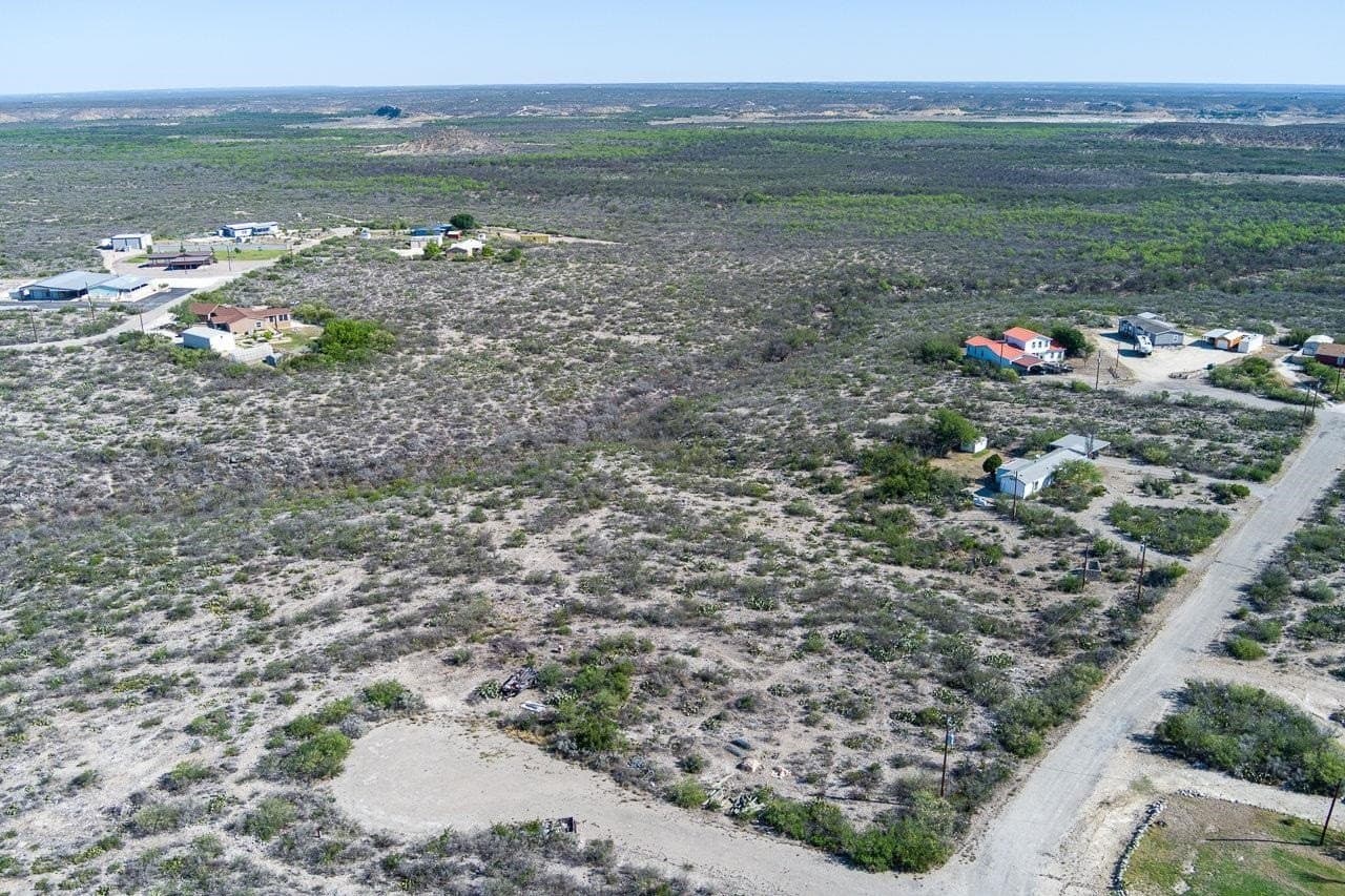 1.36 acres in Val Verde County featured view