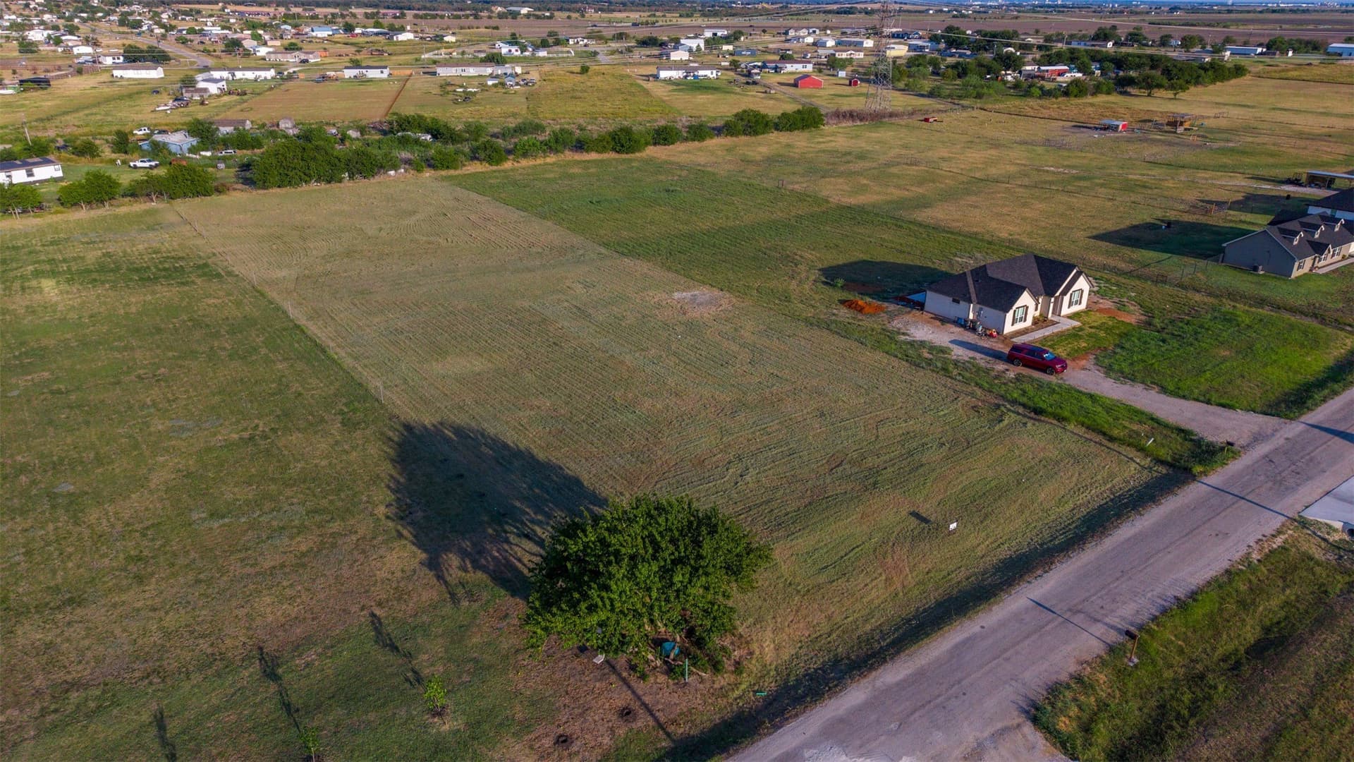 1.69 acres in Johnson County - photo 16