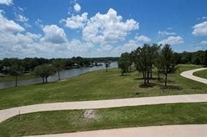 0.96 acres in Henderson County