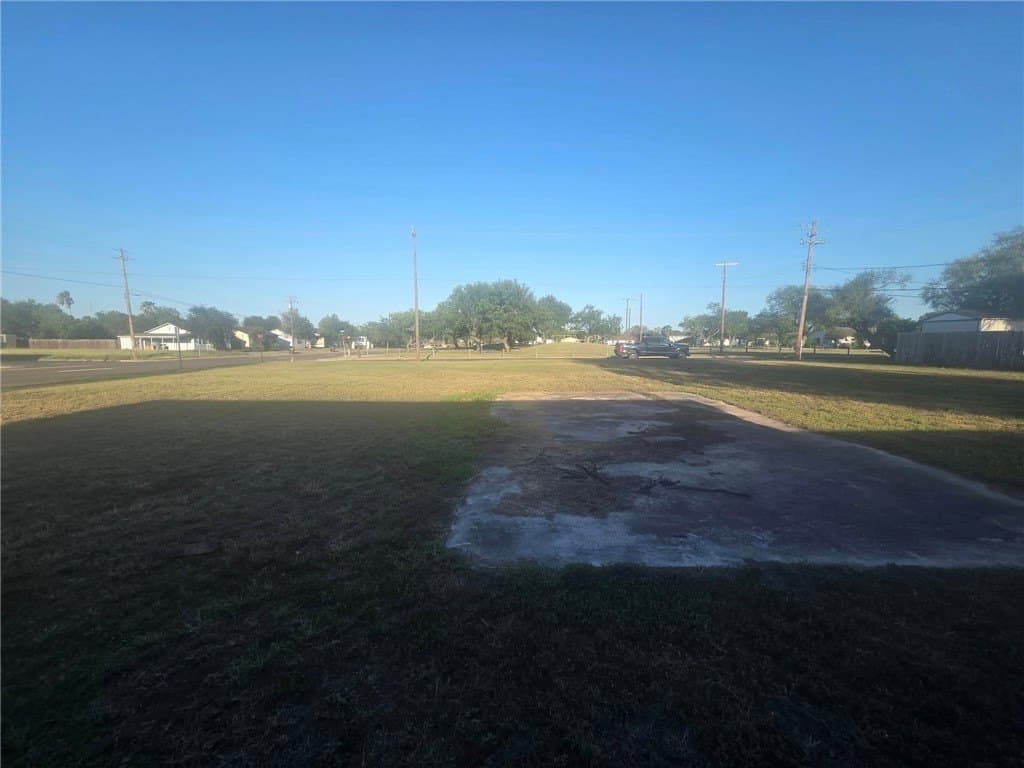 0.31 acres in Kleberg County gallery image 4