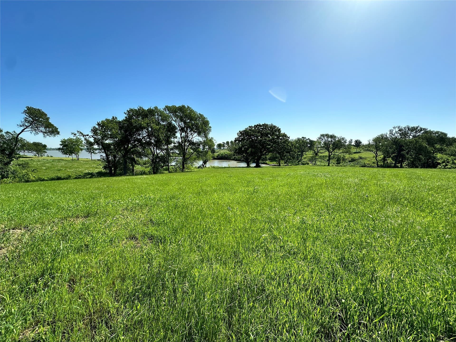 1.38 acres in Navarro County - photo 30