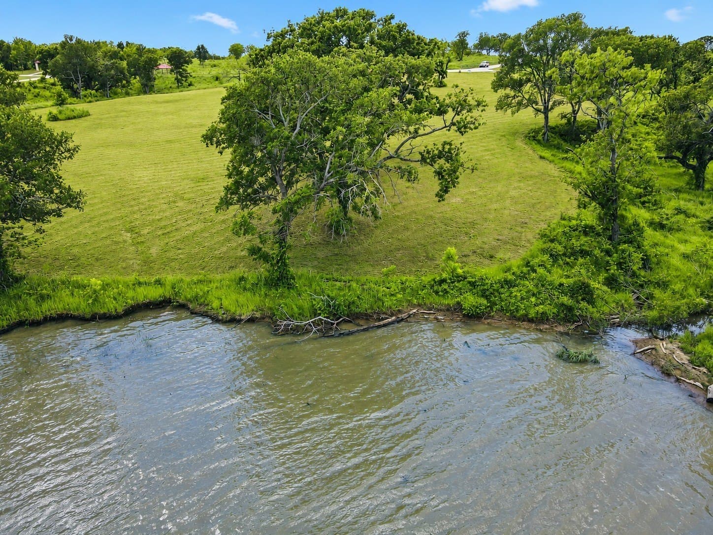 1.38 acres in Navarro County featured view