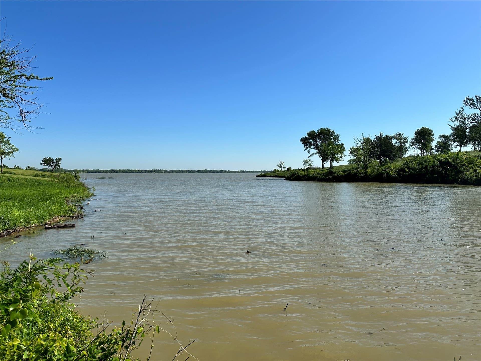 1.38 acres in Navarro County - photo 9