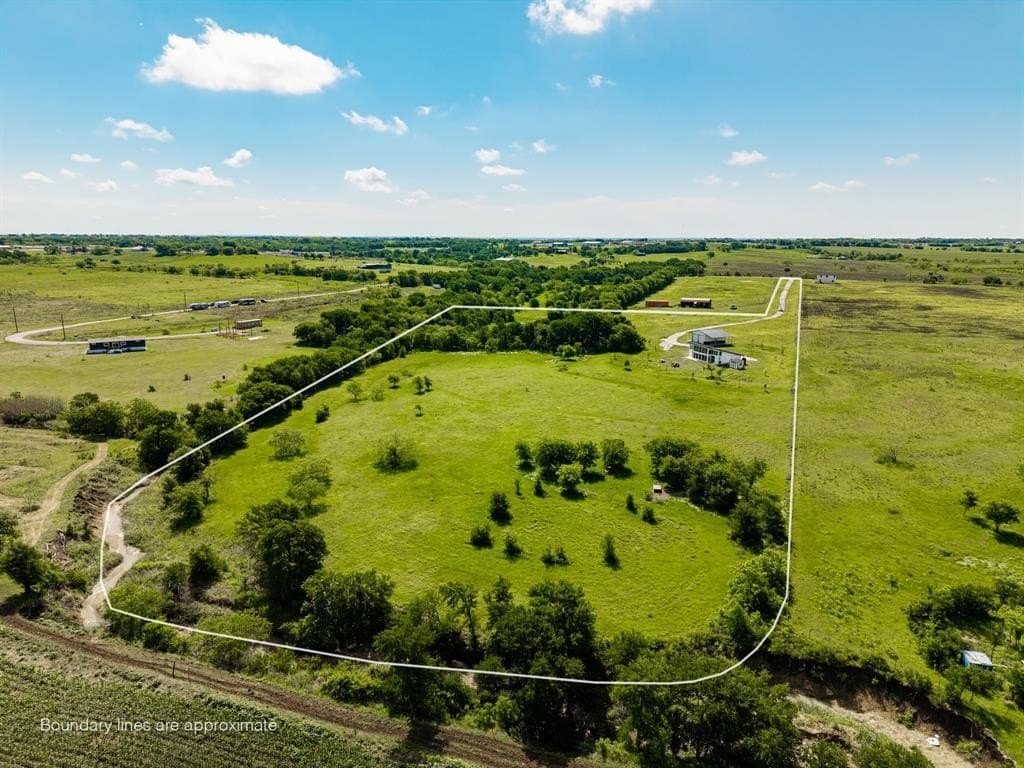 11.34 acres in Hill County gallery image 4