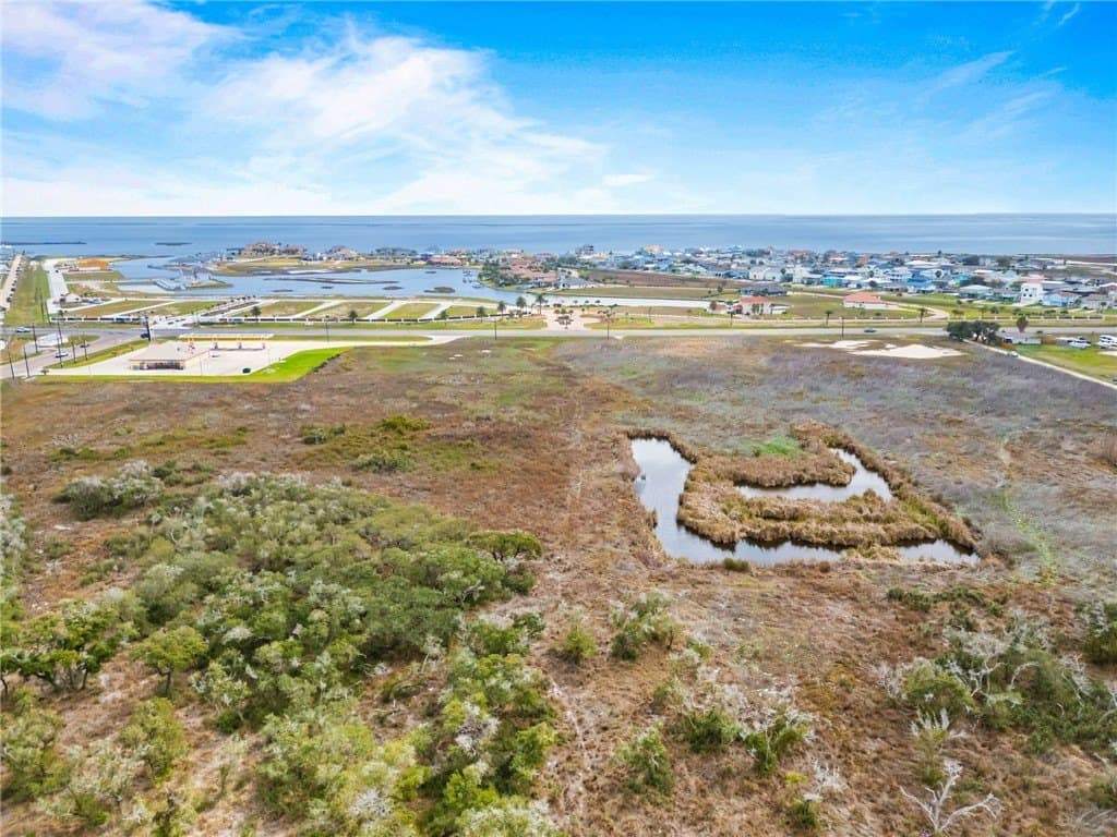 27.83 acres in Aransas County gallery image 3
