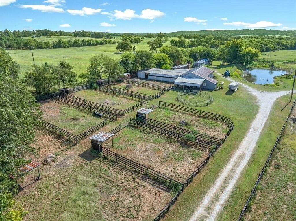 56.65 acres in Henderson County - photo 6