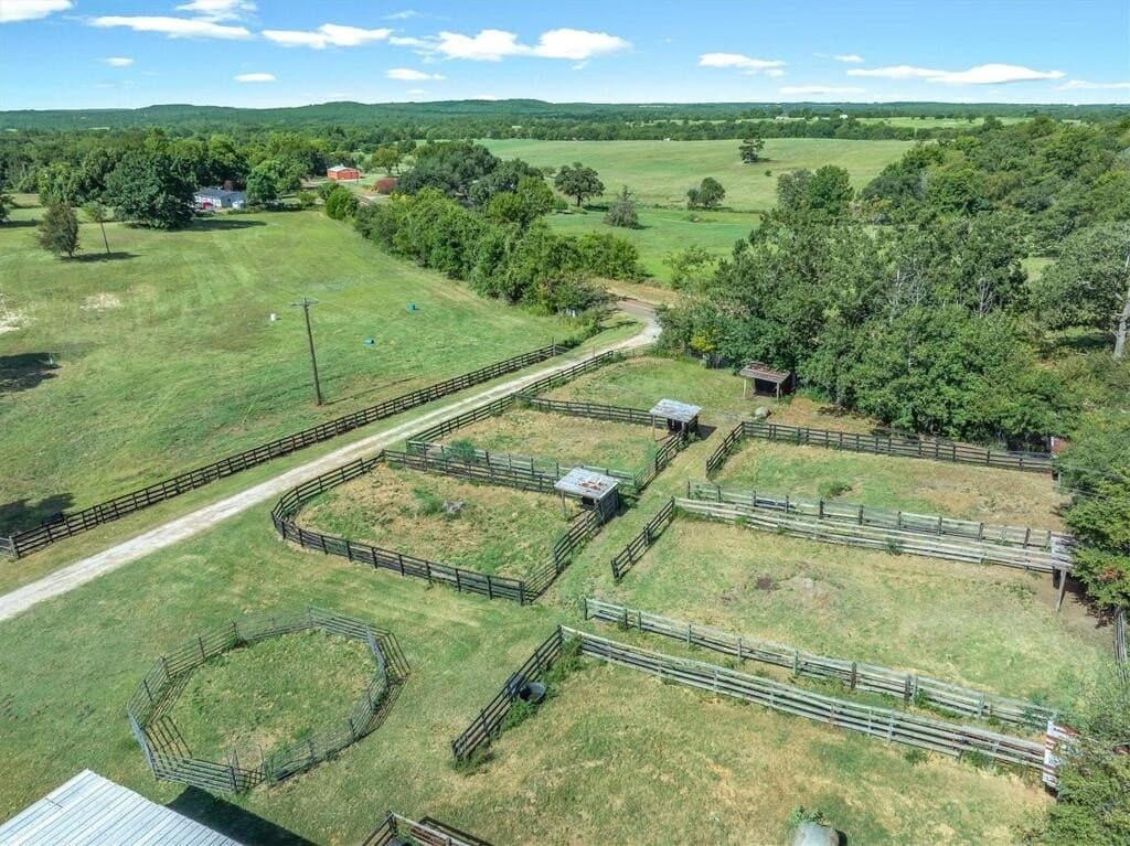 56.65 acres in Henderson County - photo 8
