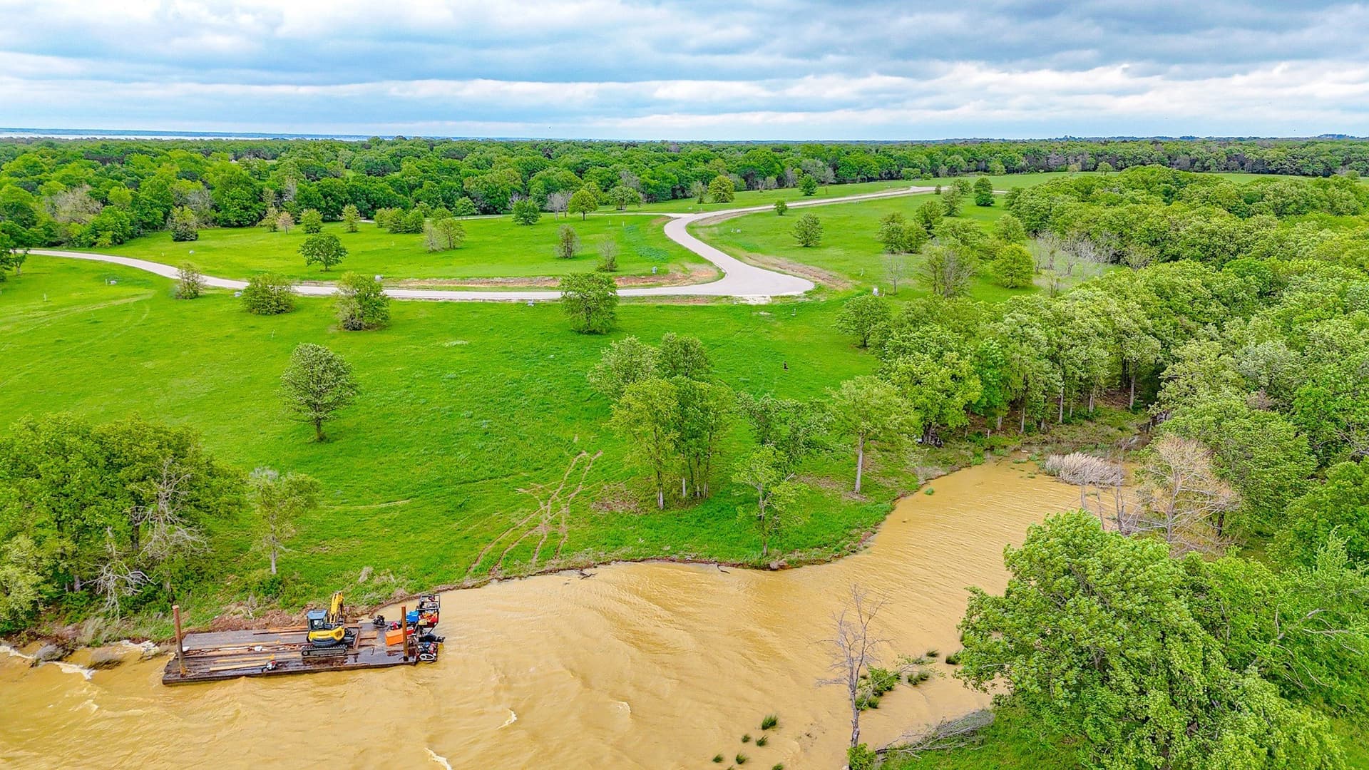 1.02 acres in Navarro County - photo 17
