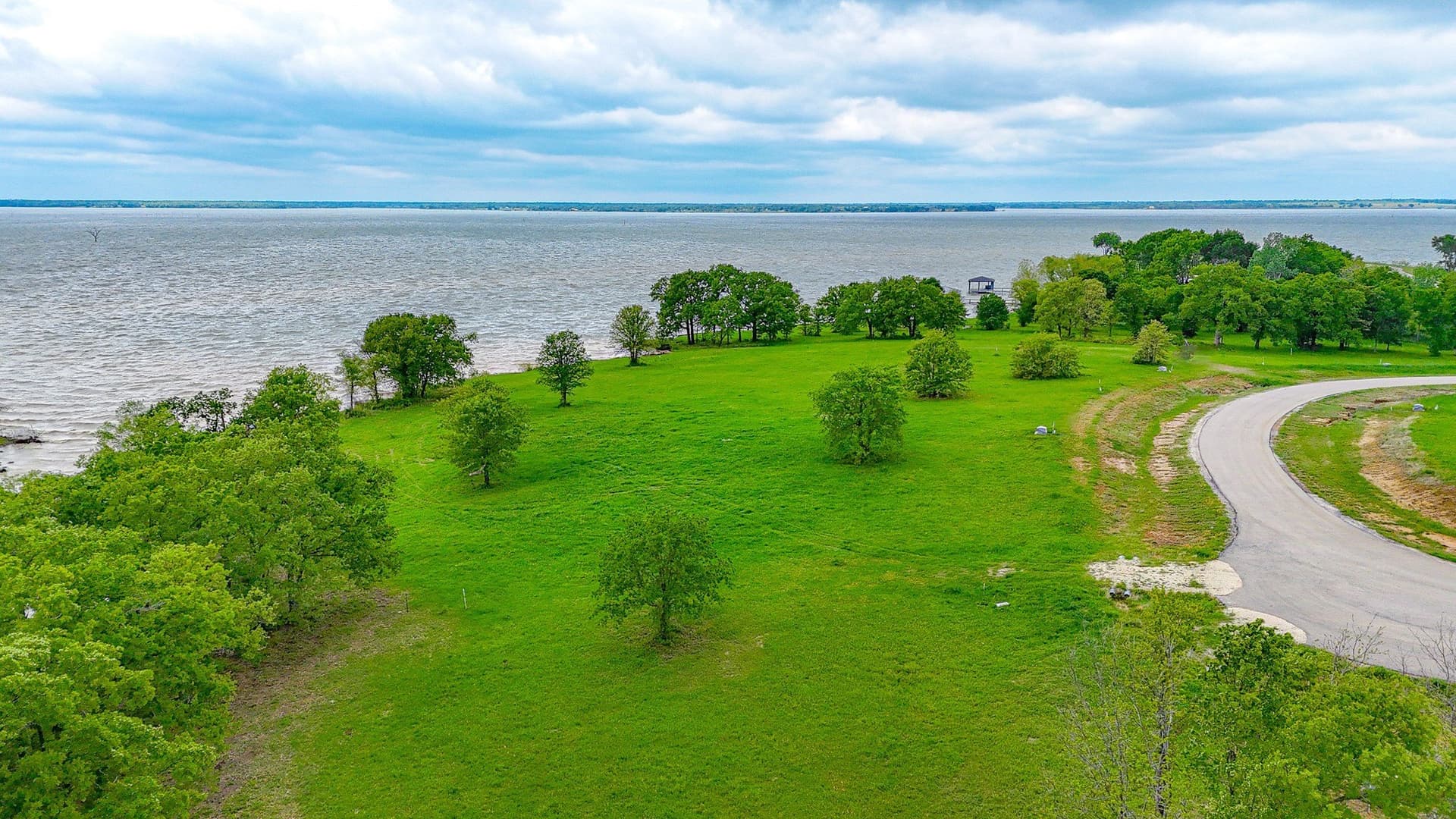 1.02 acres in Navarro County - photo 12