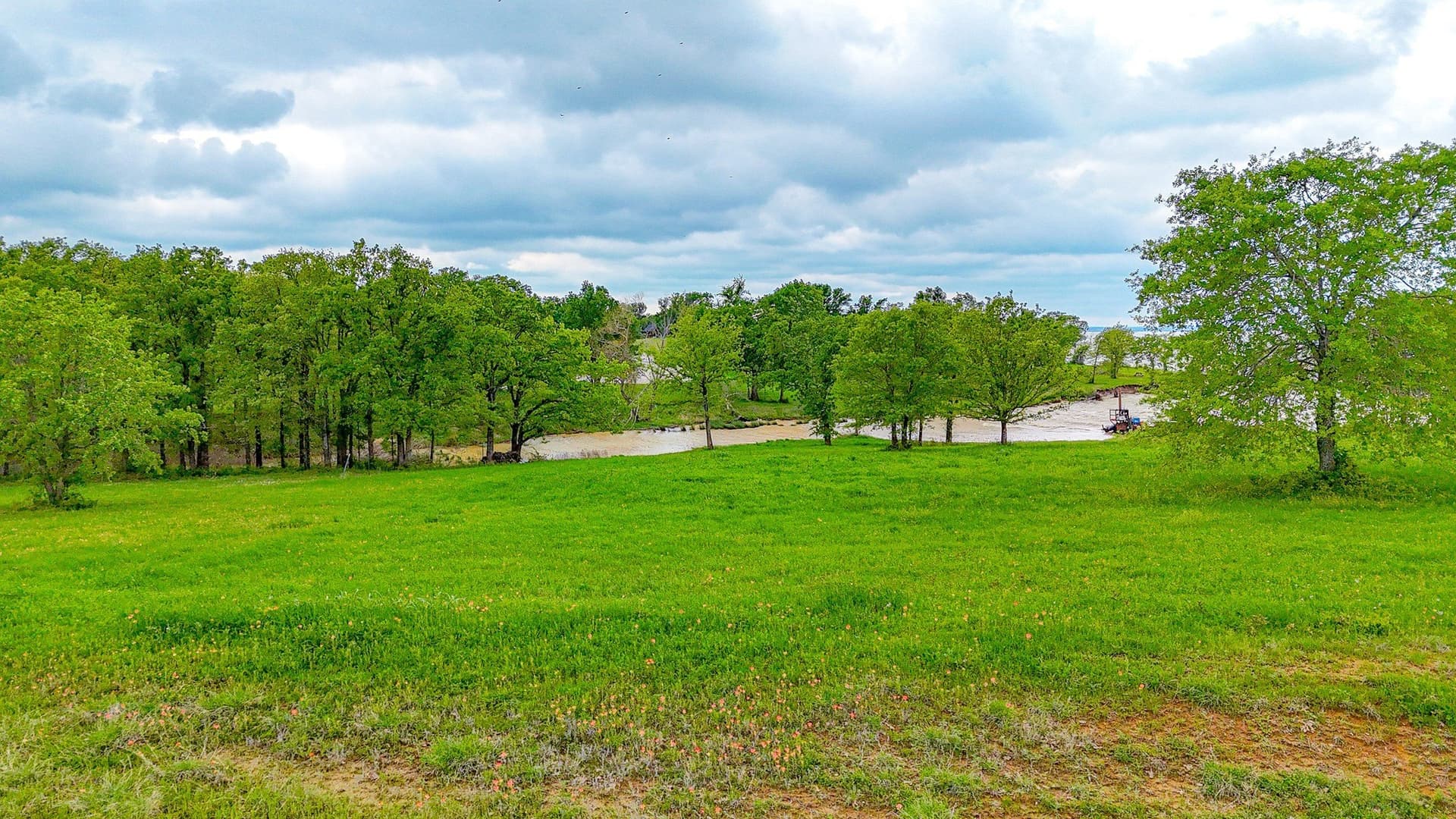 1.02 acres in Navarro County - photo 35