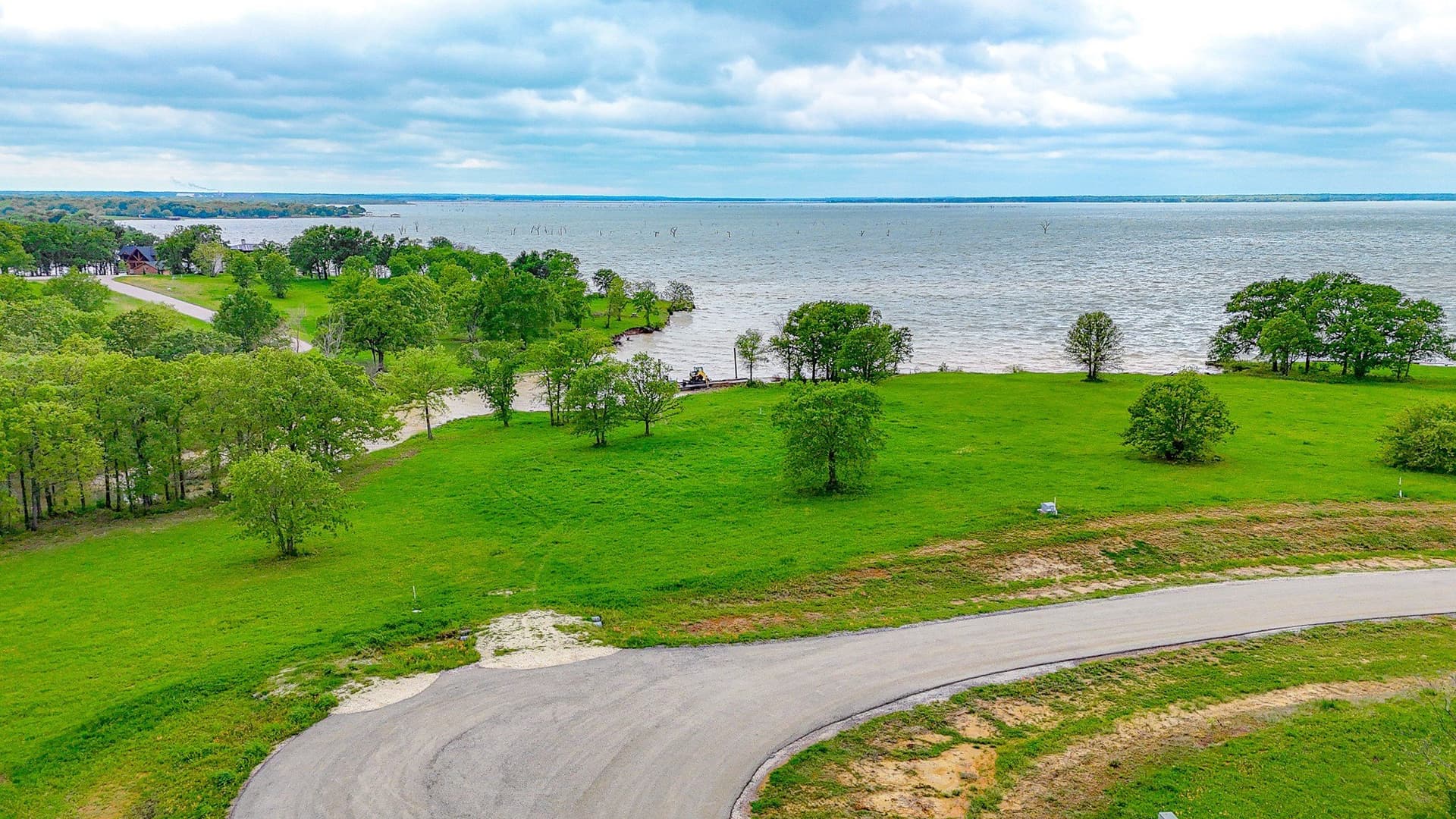 1.02 acres in Navarro County - photo 8