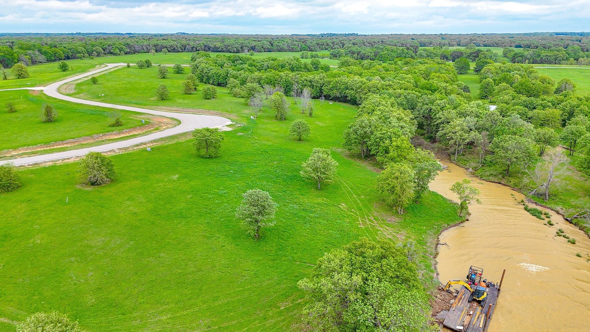 1.02 acres in Navarro County - photo 21