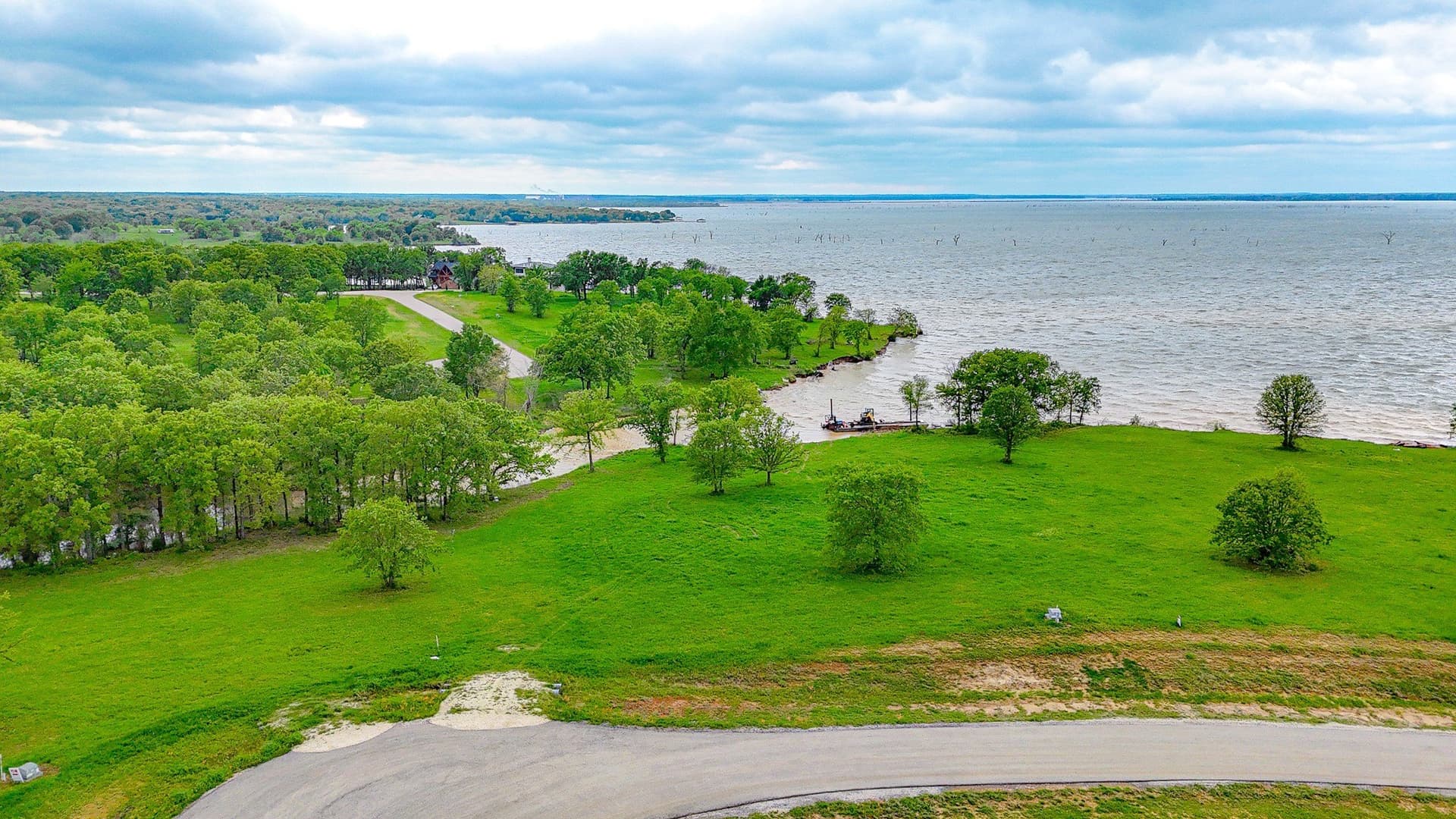 1.02 acres in Navarro County - photo 6