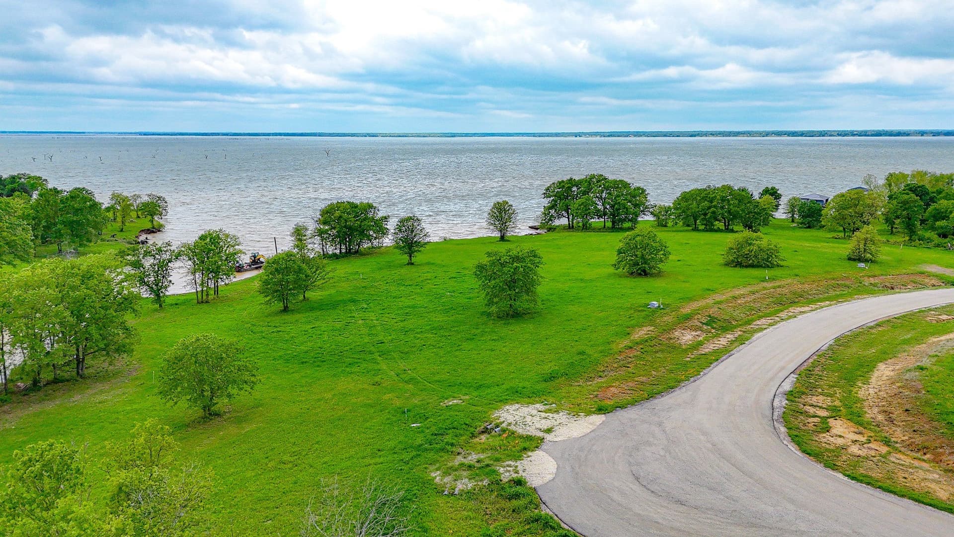 1.02 acres in Navarro County - photo 10