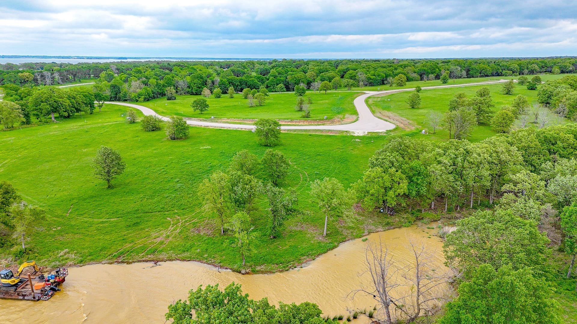 1.02 acres in Navarro County - photo 15
