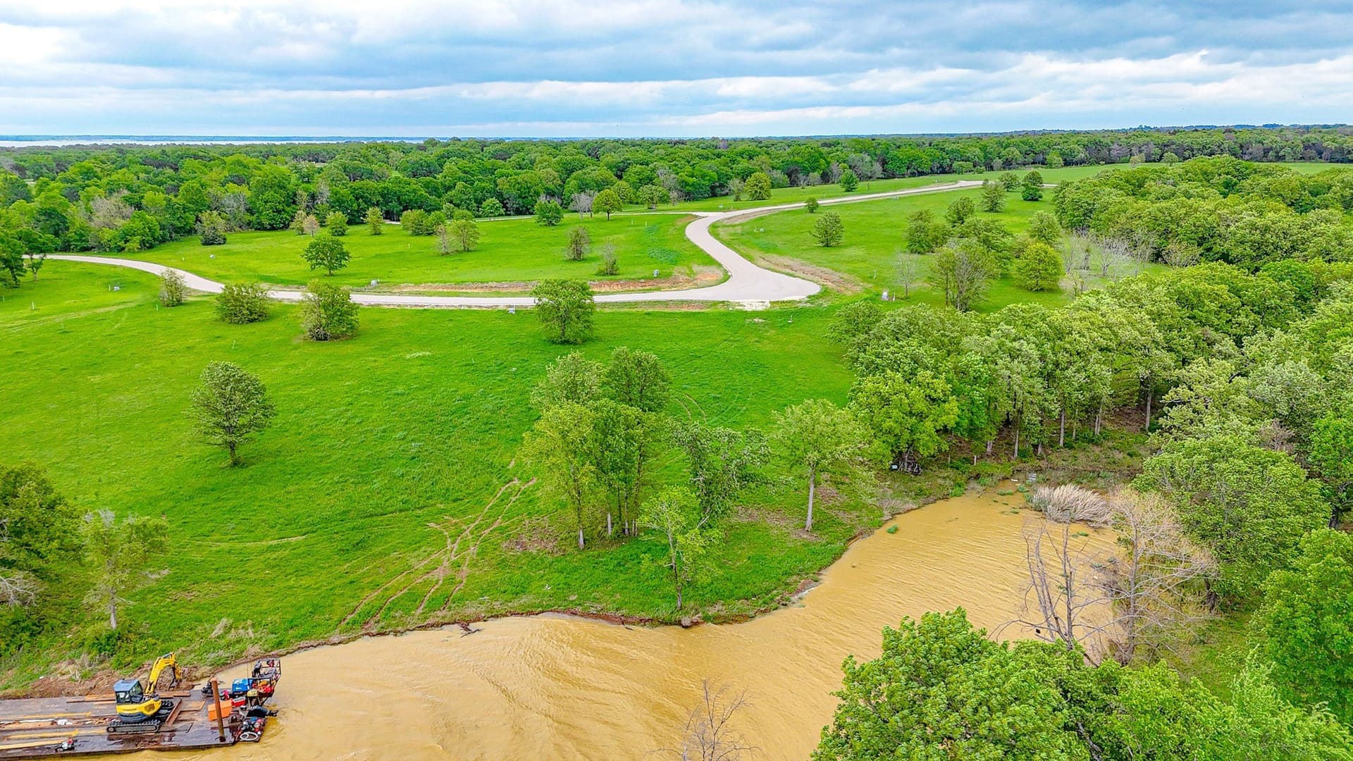 1.02 acres in Navarro County - photo 16