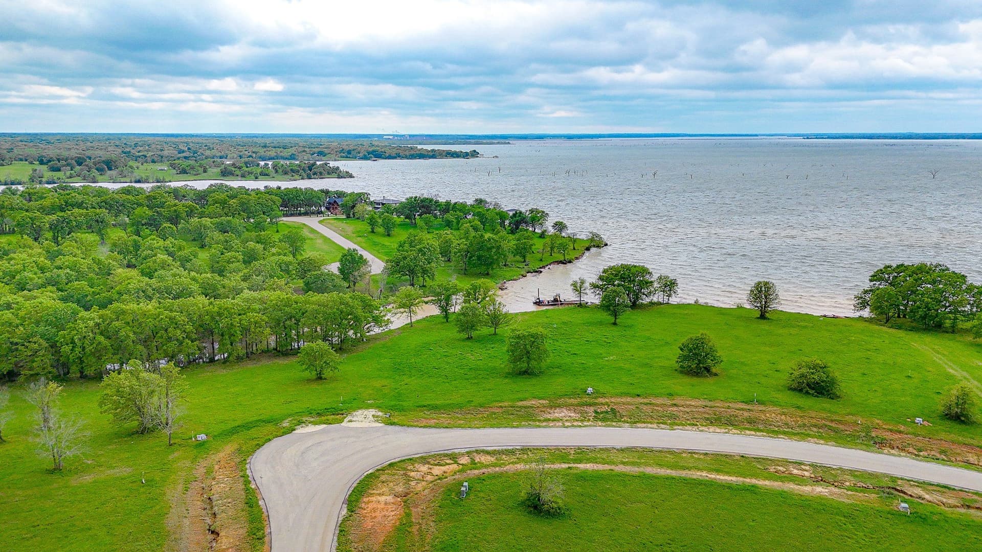 1.02 acres in Navarro County featured view