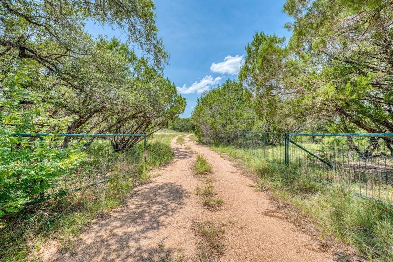 83.08 acres in Travis County gallery image 2