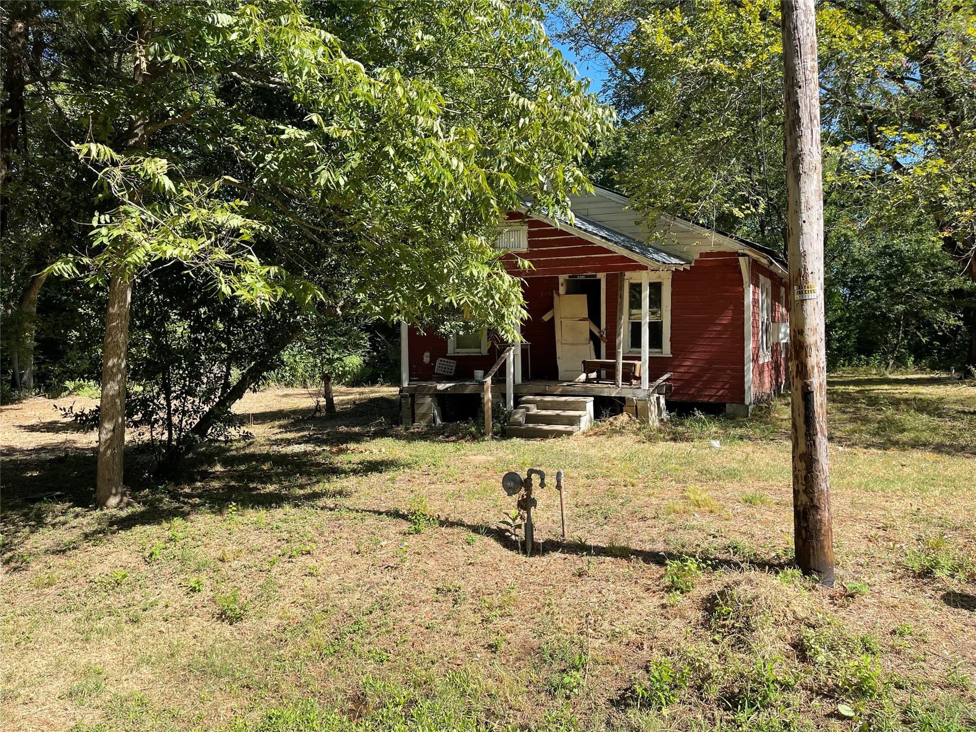 0.48 acres in Freestone County - photo 7