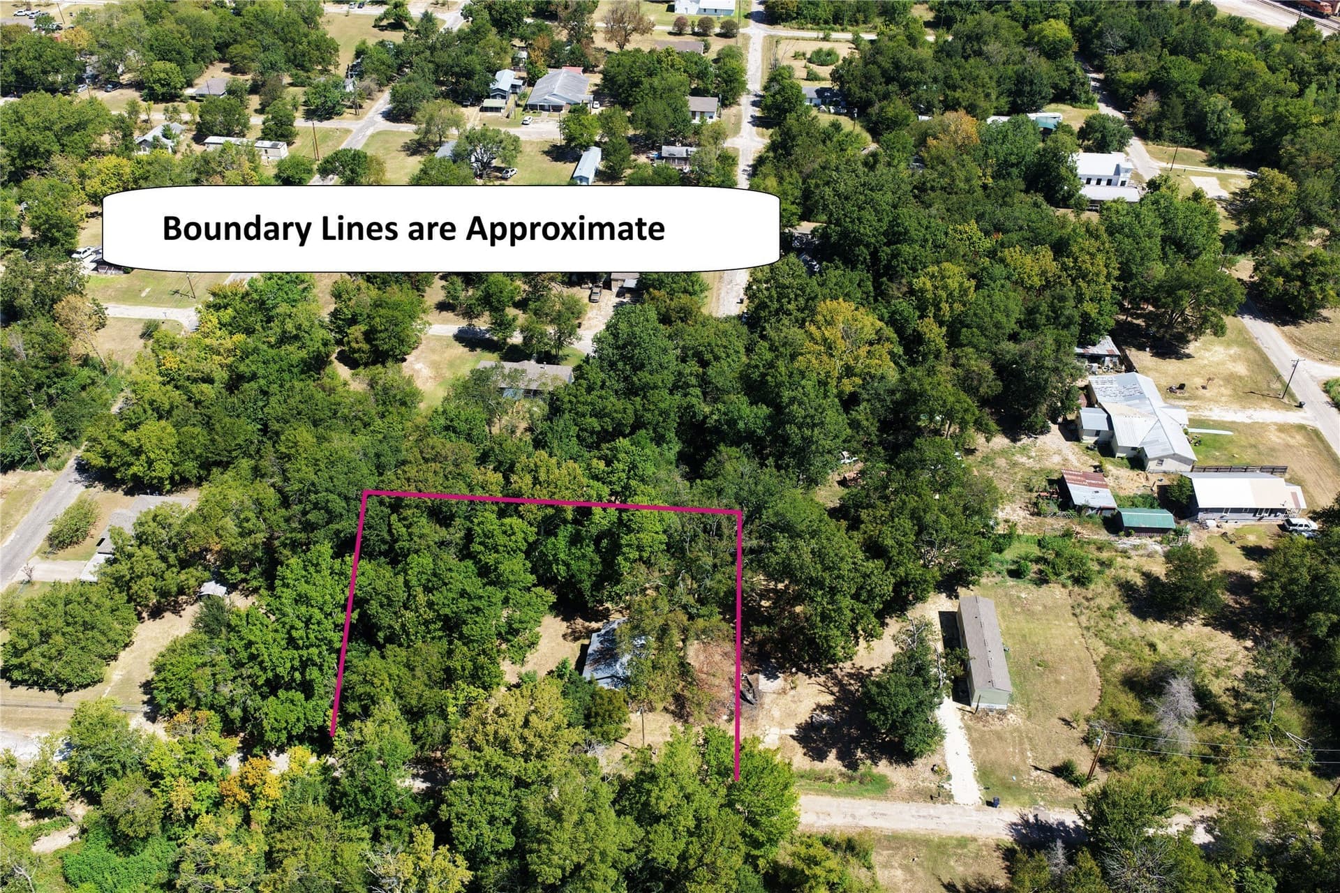 0.48 acres in Freestone County - photo 2