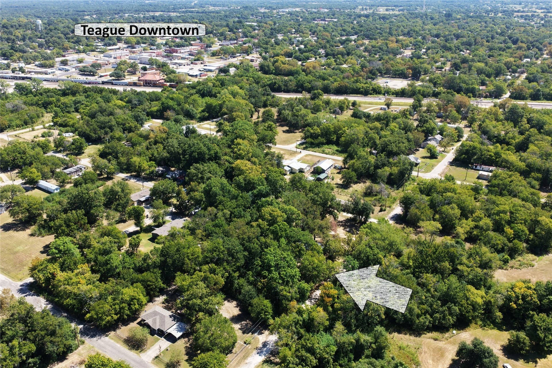 0.48 acres in Freestone County - photo 4