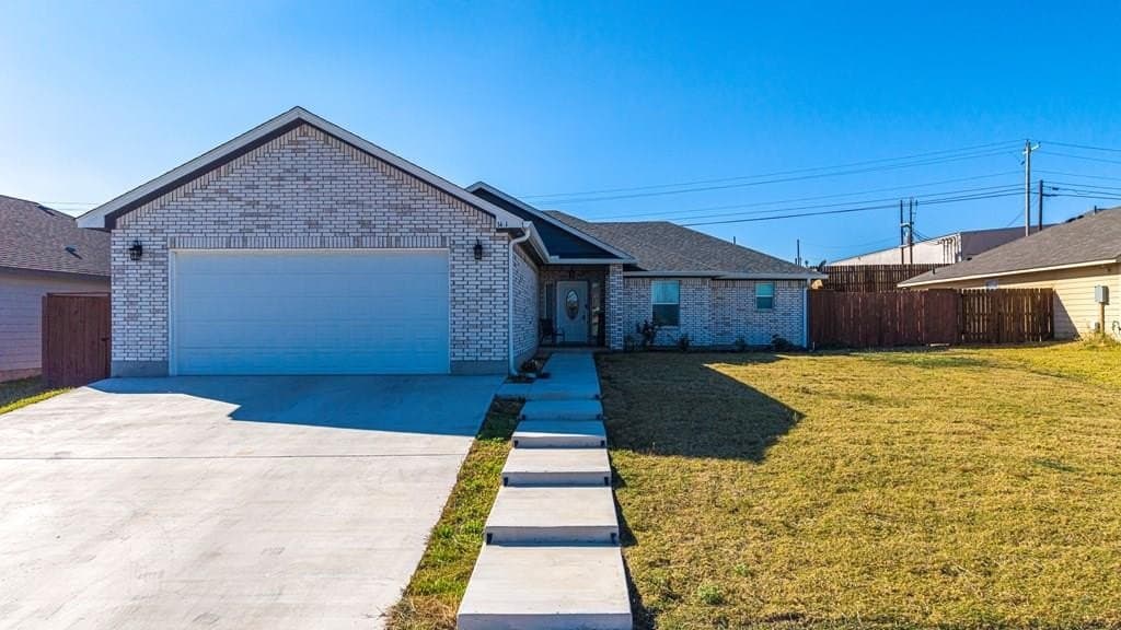 9,017 acres in Maverick County