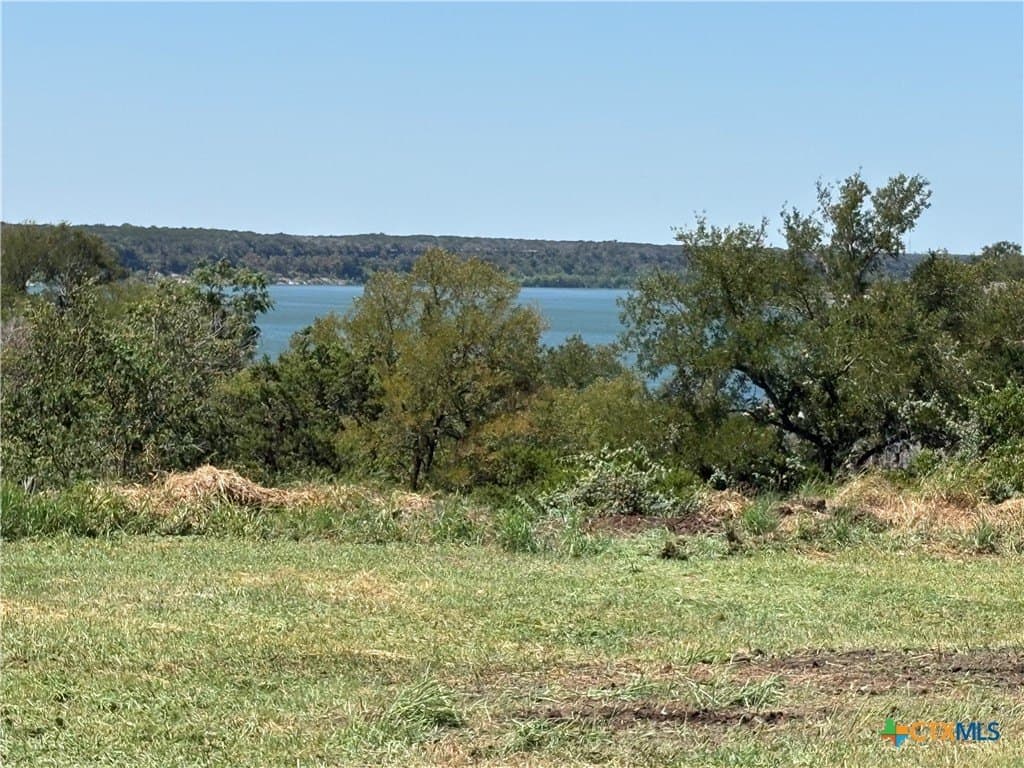0.83 acres in Bell County - photo 2