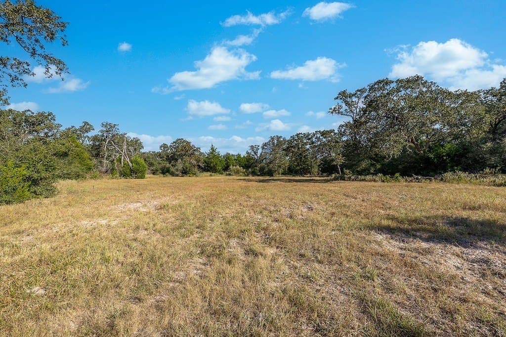 1,051.63 acres in Colorado County - photo 21