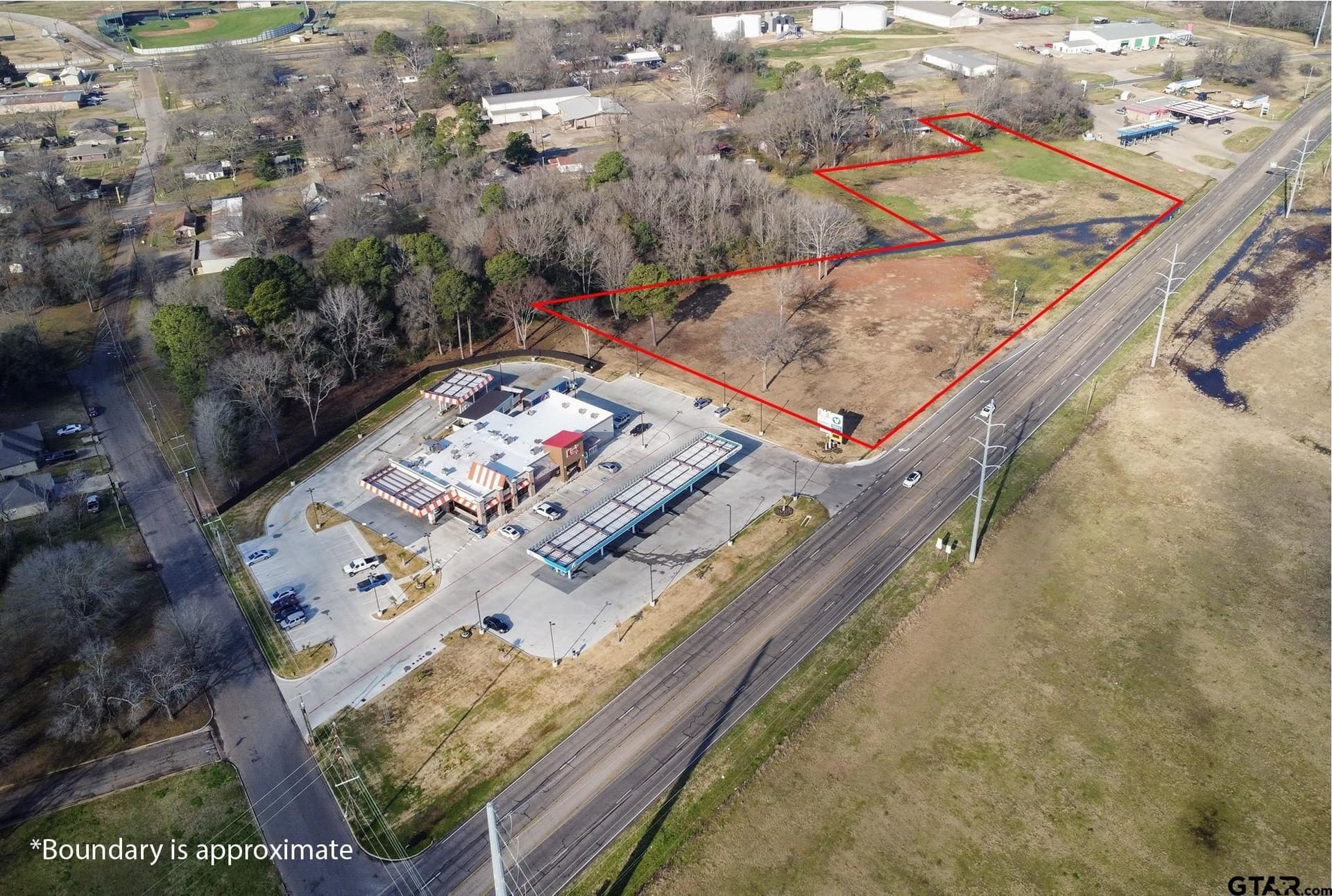 5 acres in Camp County