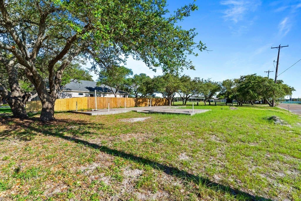 0.2 acres in Texas County - photo 3