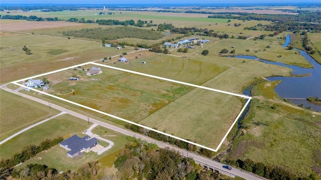 13 acres in Denton County gallery image 3