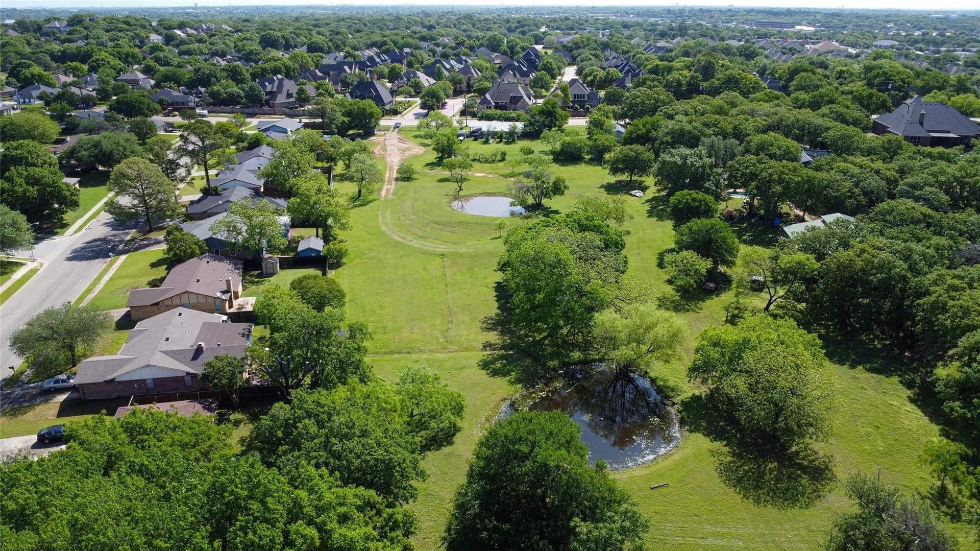 3 acres in Tarrant County gallery image 4