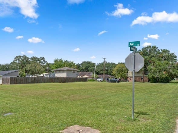 0.34 acres in Bay City County gallery image 3
