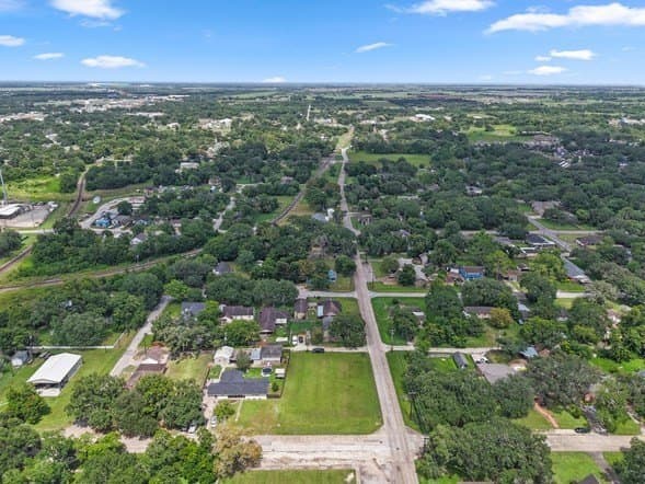 0.34 acres in Bay City County - photo 10
