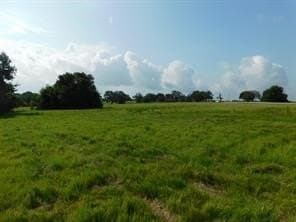 1.79 acres in Navarro County