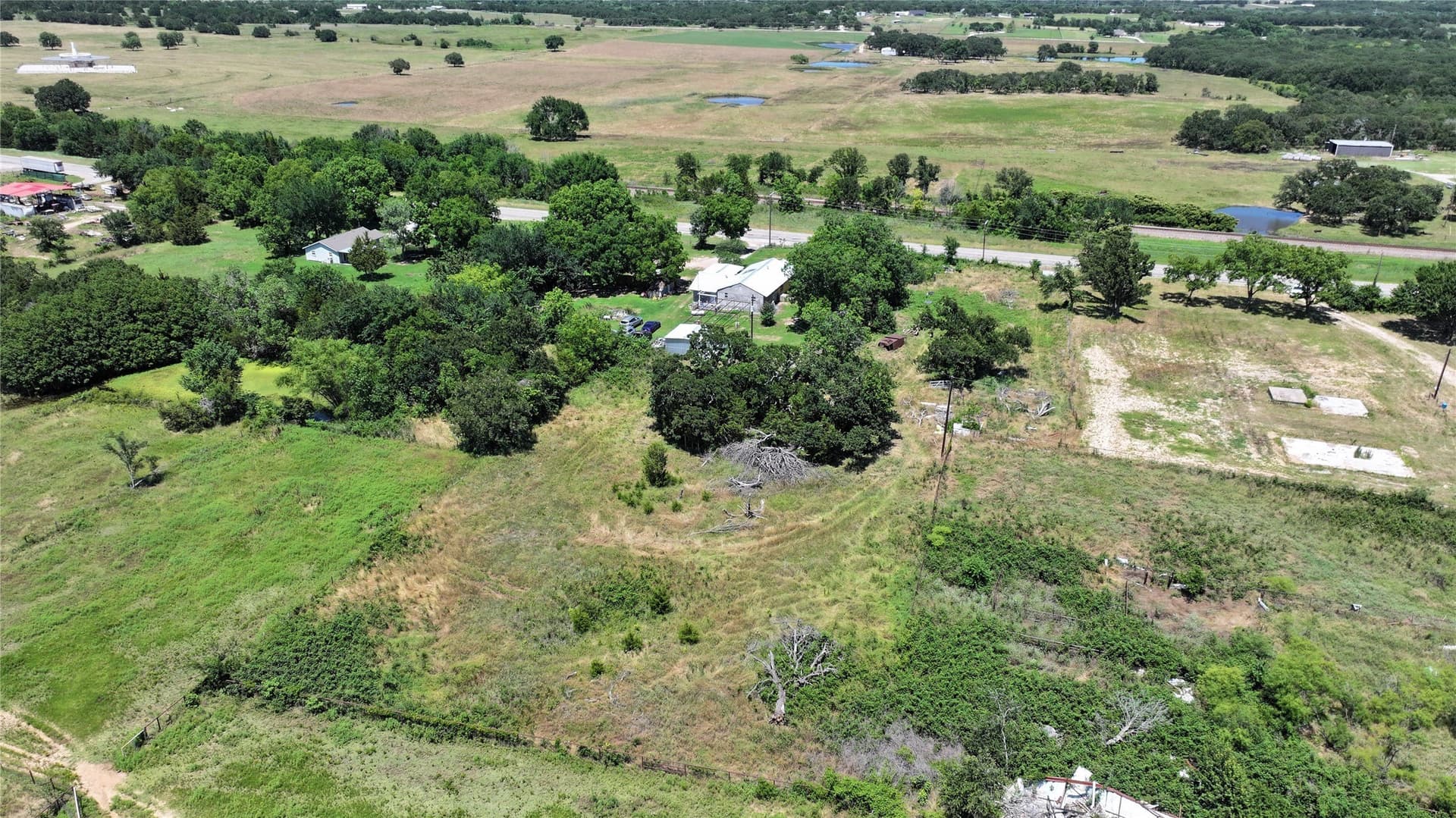 1.57 acres in Montague County - photo 10