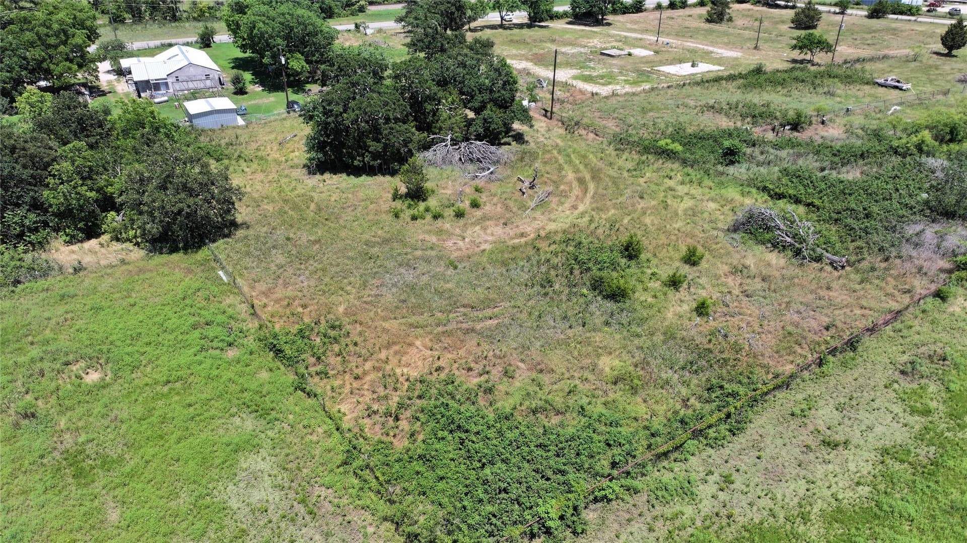 1.57 acres in Montague County - photo 15