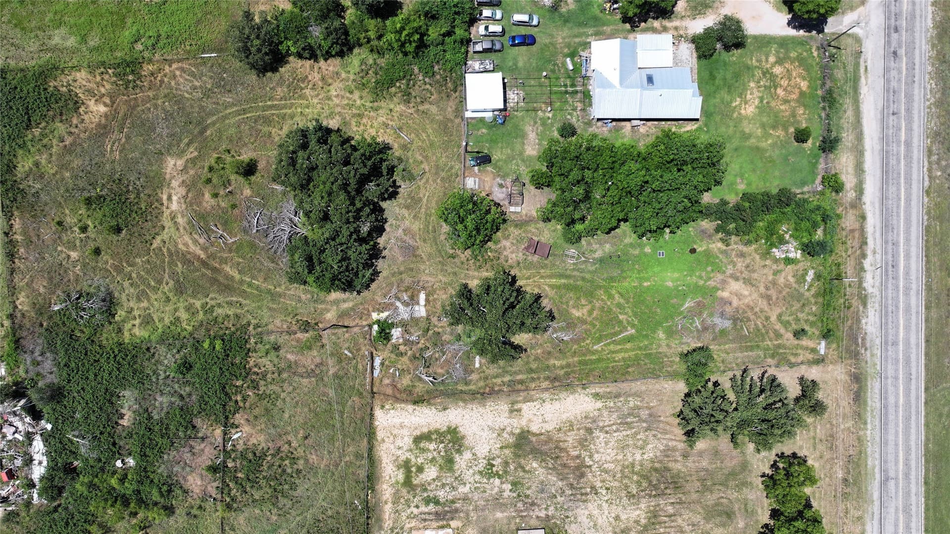 1.57 acres in Montague County - photo 8