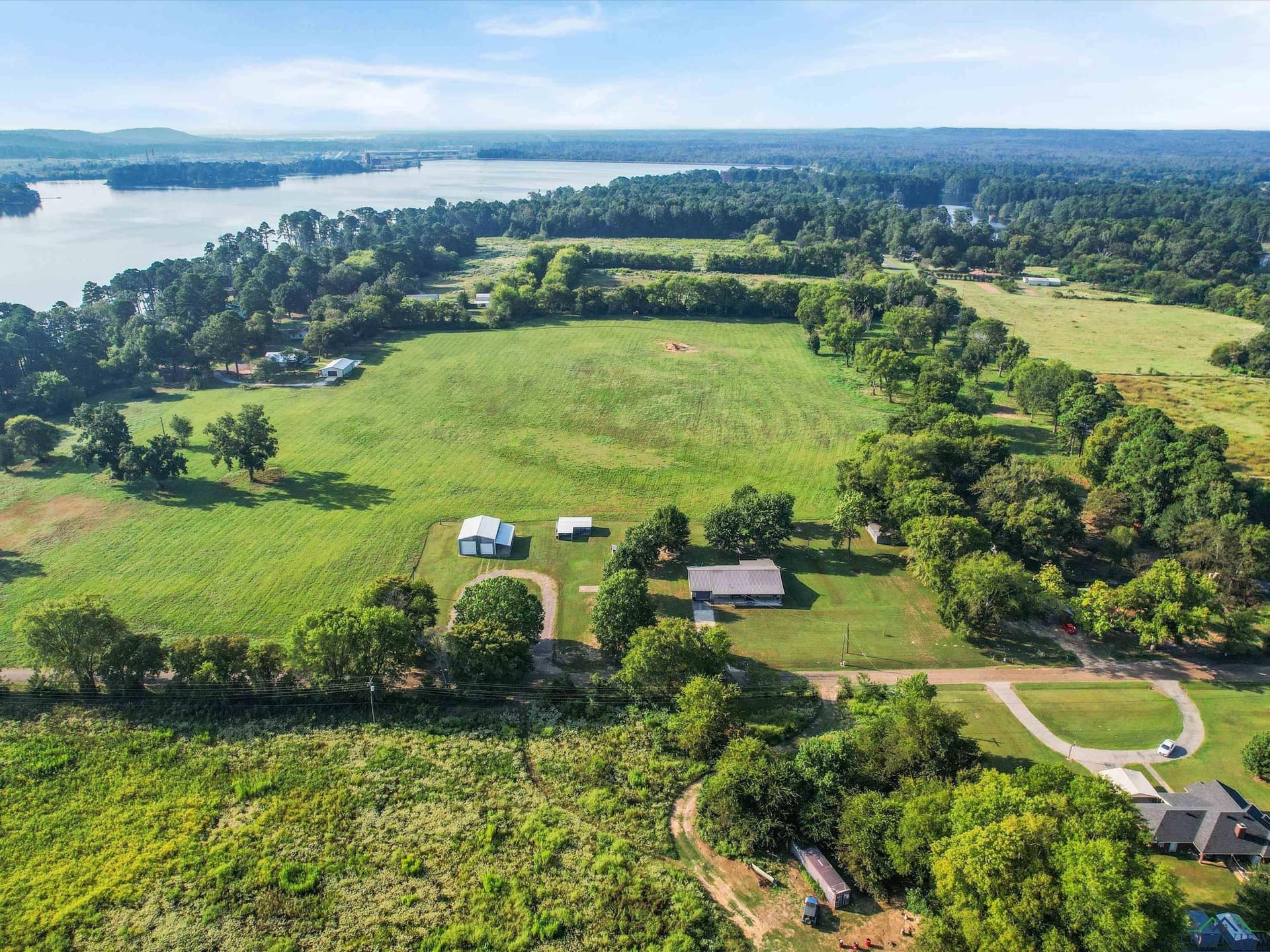 15.81 acres in Morris County gallery image 2