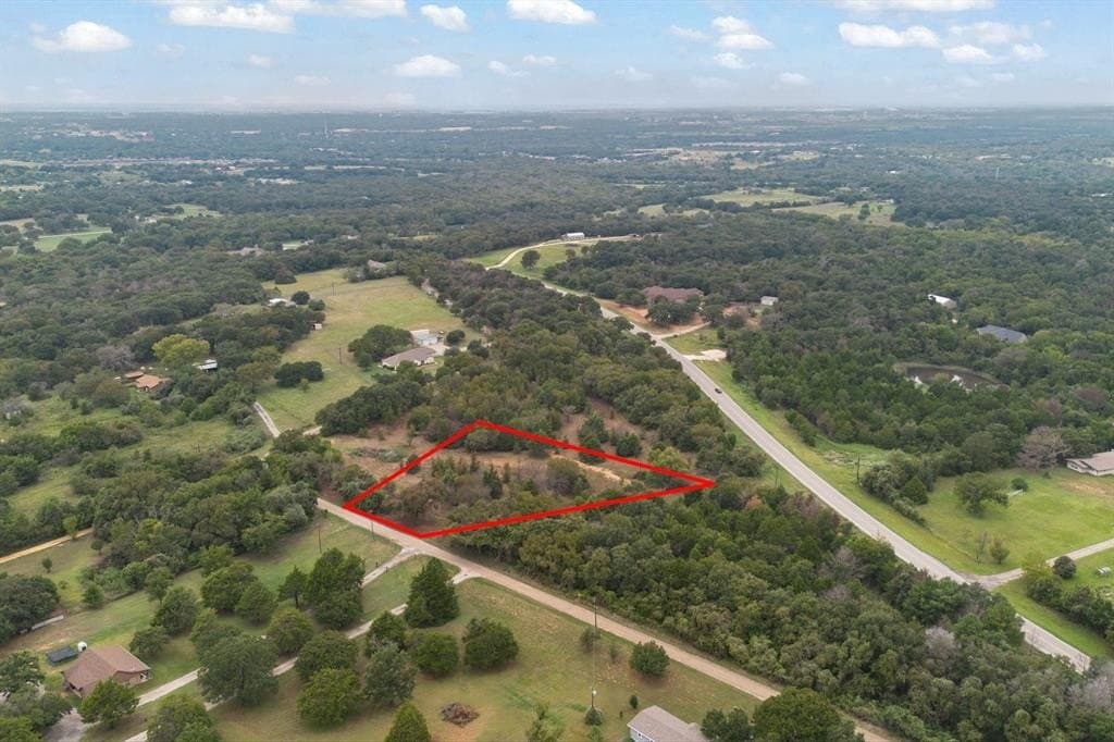 1.06 acres in Johnson County gallery image 3