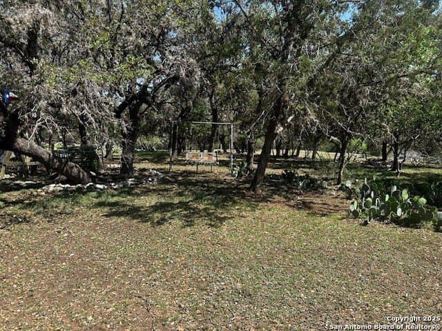21.41 acres in Real County - photo 13
