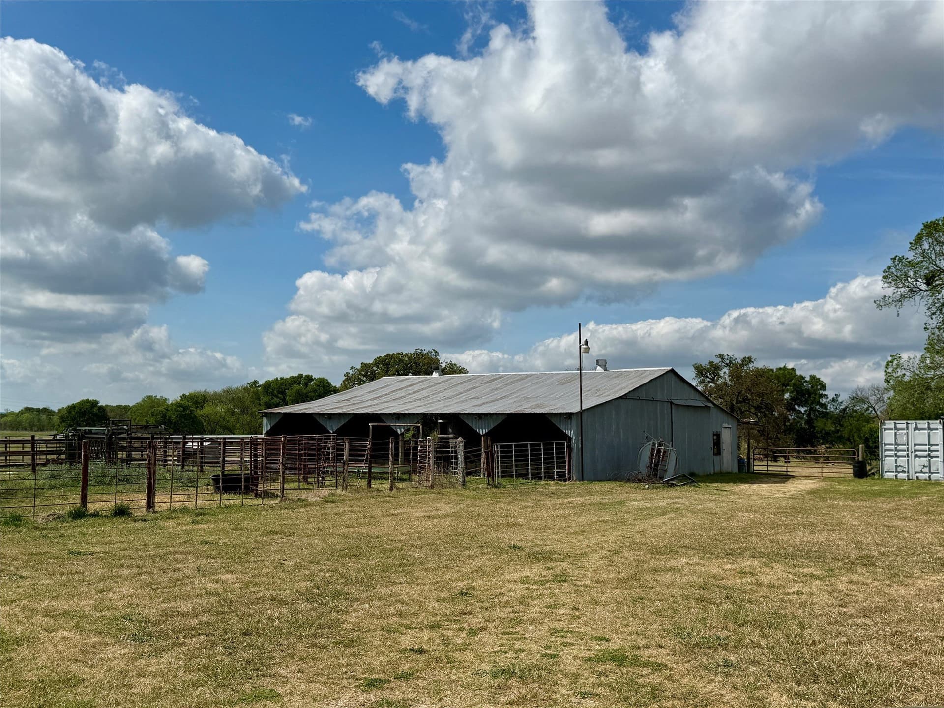 137.39 acres in Navarro County - photo 29