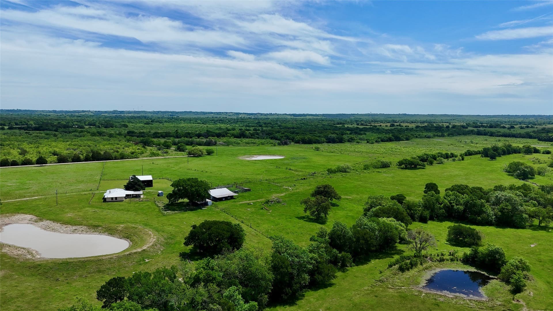 137.39 acres in Navarro County gallery image 4