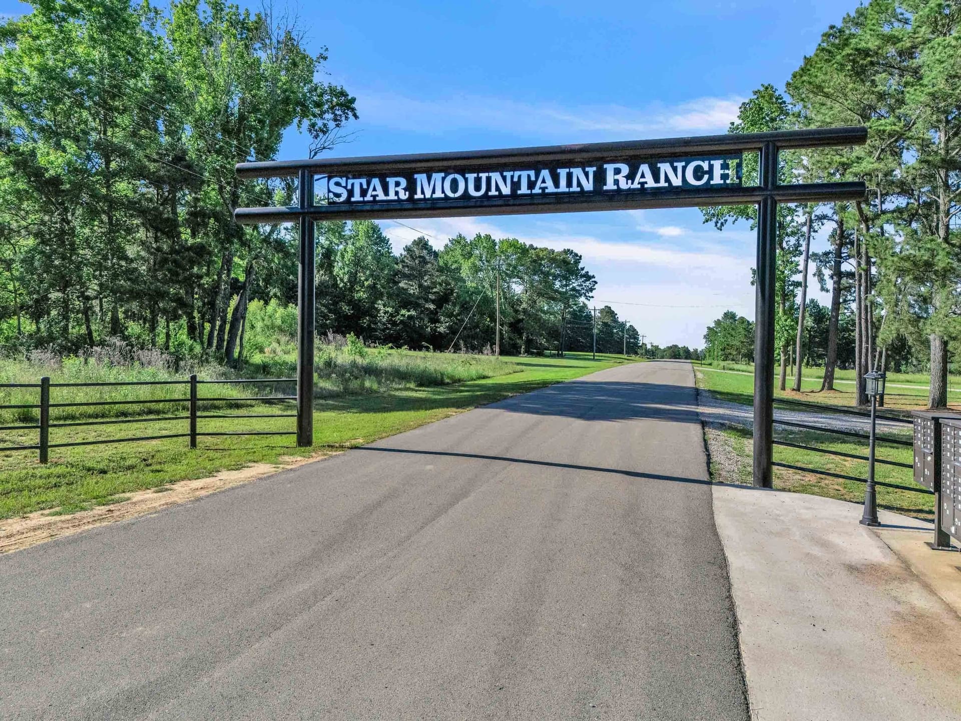 3.18 acres in Smith County gallery image 2