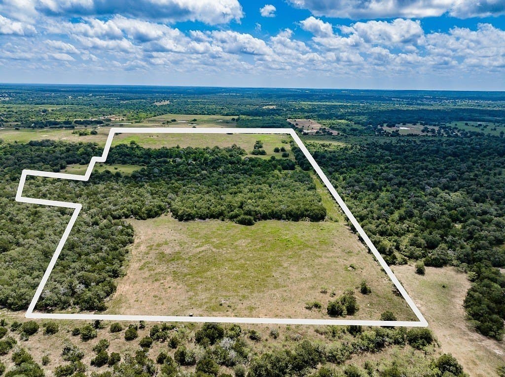 57.3 acres in Fayette County