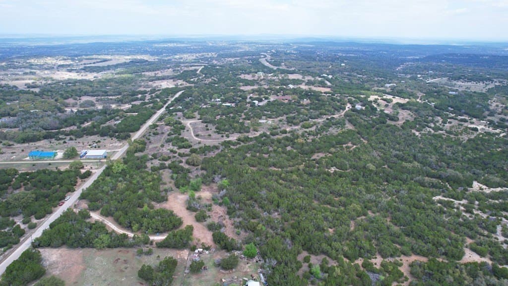 10 acres in Blanco County gallery image 2