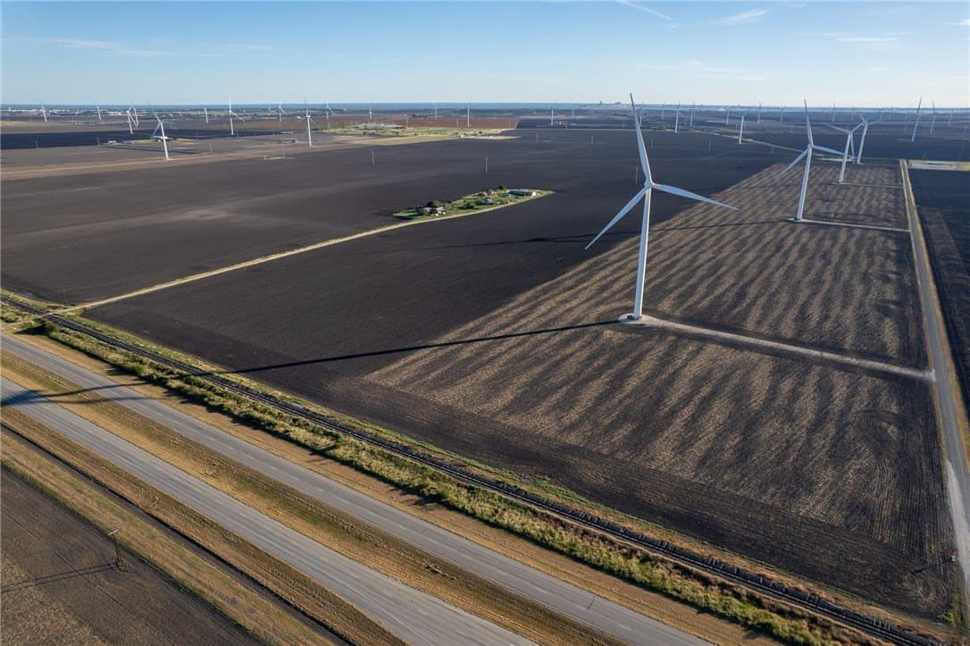 572.99 acres in San Patricio County gallery image 4