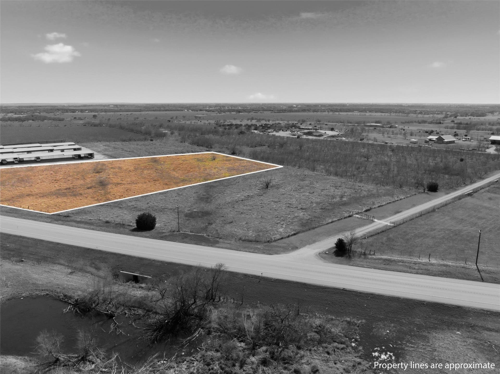 5.3 acres in McLennan County - photo 2