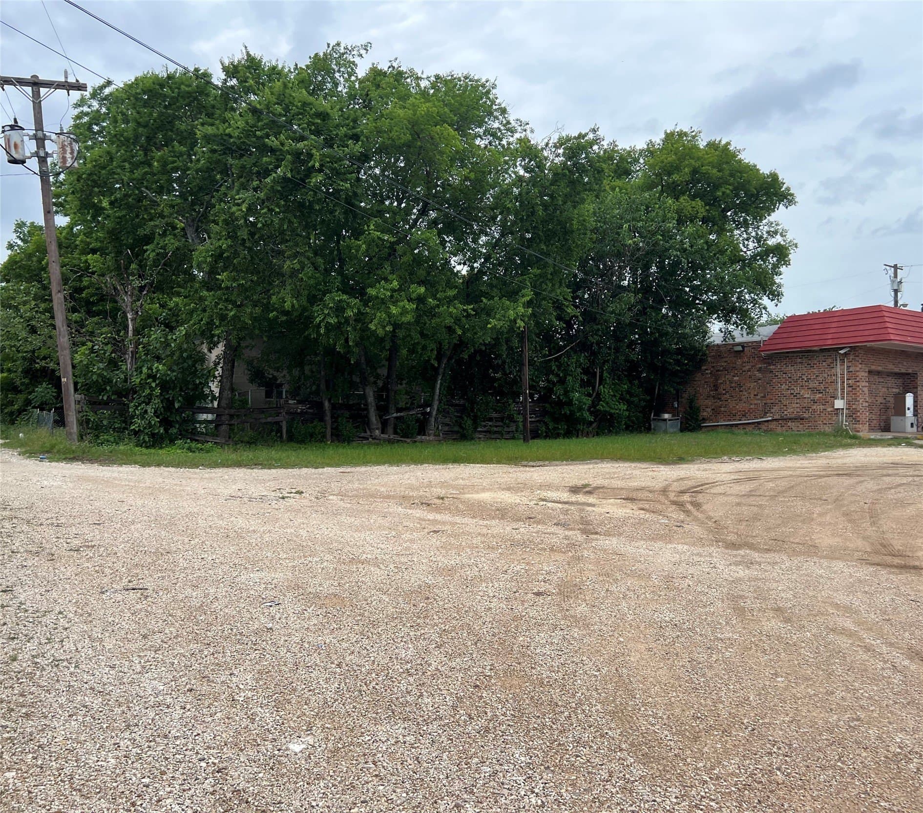 0.16 acres in McLennan County