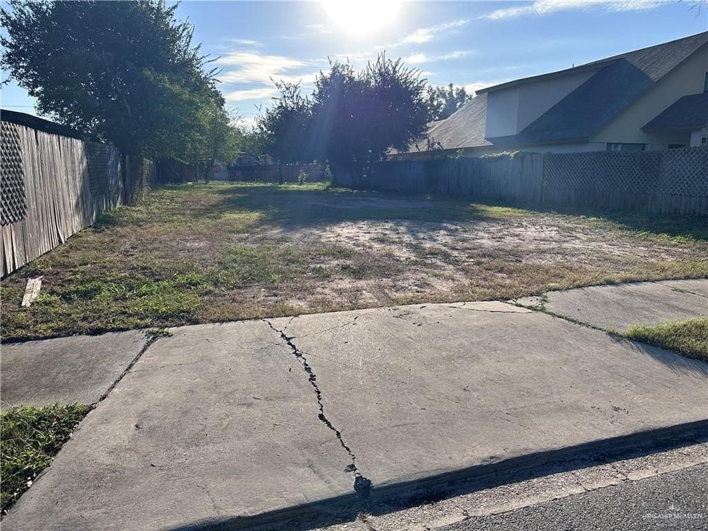 0.15 acres in Hidalgo County gallery image 2